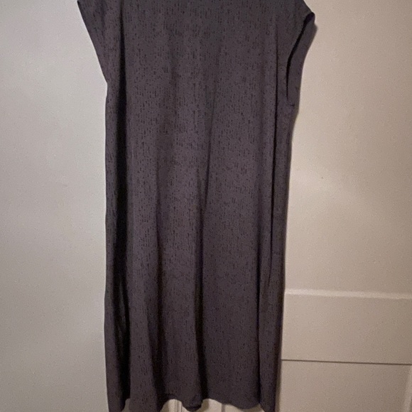 Eileen Fisher Gray Silk Dress. - Picture 2 of 2